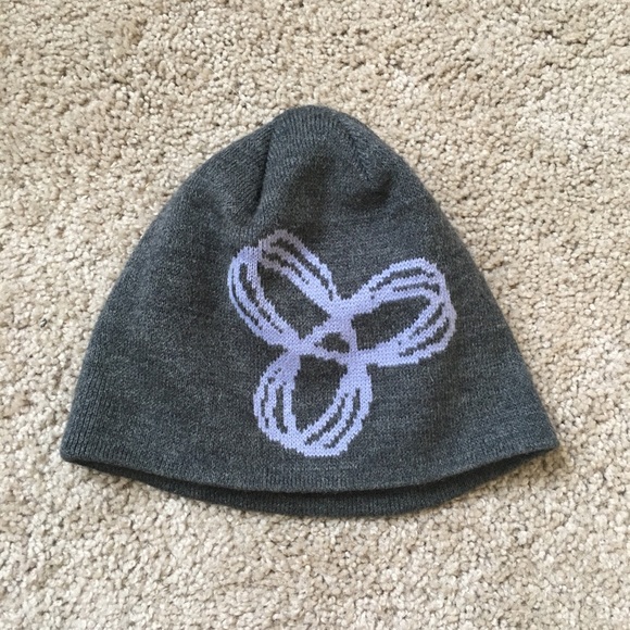 Aritzia TNA Beanie Hat